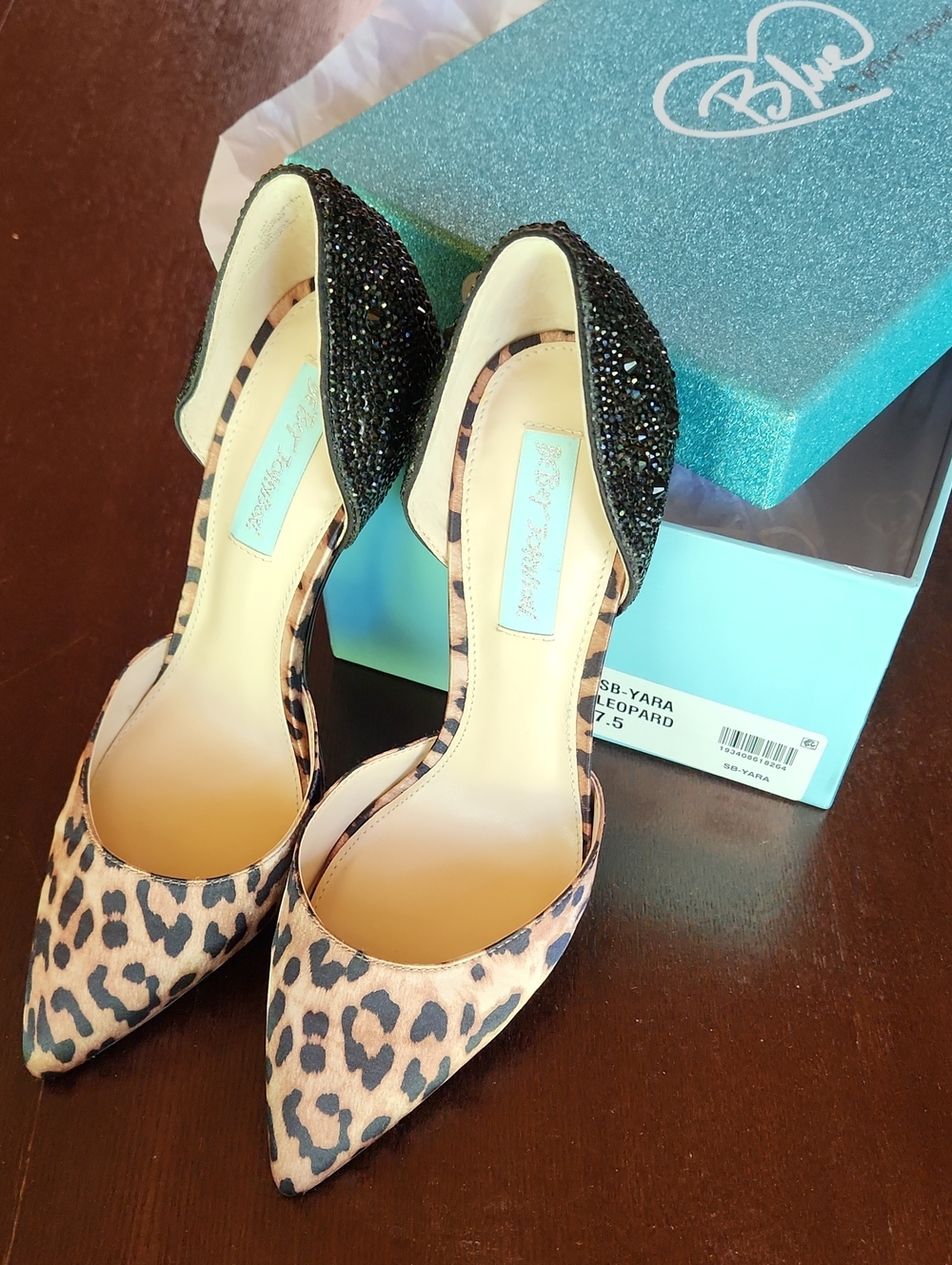 Betsy Johnson SB- YARA Leopard Print Pointed Toe Stiletto